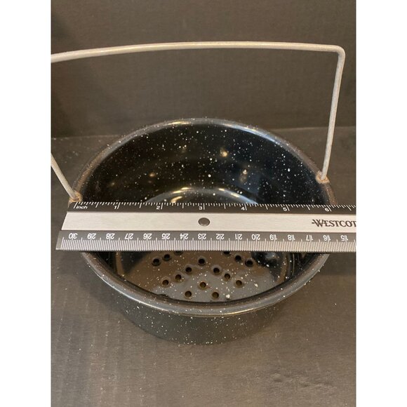 Vintage Black Speckled Enamel 6” Steamer Basket with Handle - Picture 4 of 11